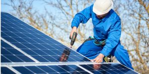 Installation Maintenance Panneaux Solaires Photovoltaïques à Grezian